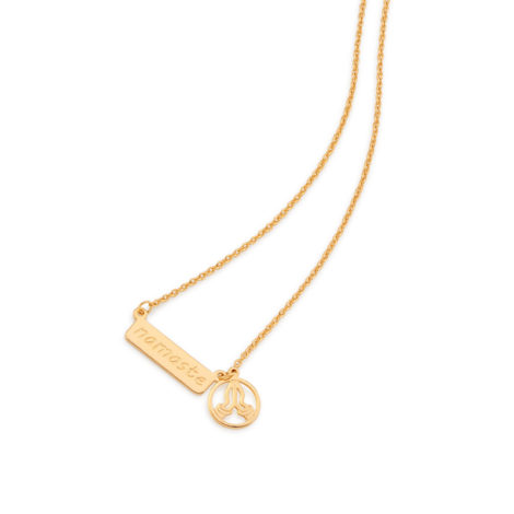 531844 gargantilha feminina fio cadeado com pingente de placa escrito namaste e simbolo das maos em saudacao rommanel brilho folheados