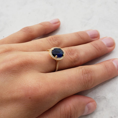 anel solitario cristal azul escuro com zirconias brancas bruna semijoias brilho folheados 1