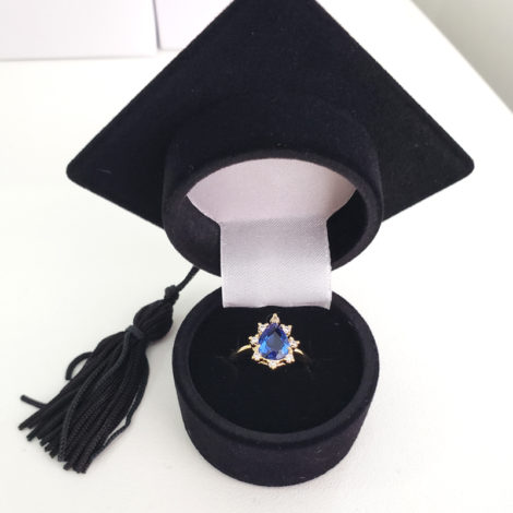 1910414 anel de formatura zirconia azul com zirconais brancas marca sabrina joias loja revendedora brilho folheados 6